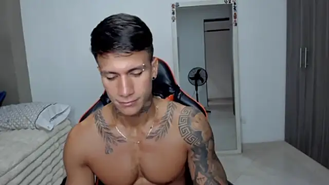 pettergrey1 online show from 02-15-26, 12:26