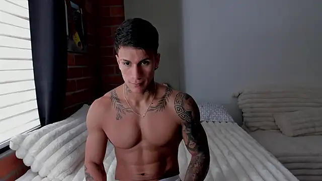 pettergrey1 online show from 11-14-25, 08:01