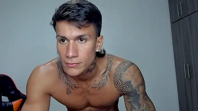 pettergrey1 online show from 02-02-26, 11:26