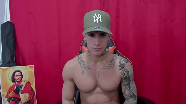 pettergrey1 online show from 03-19-25, 09:58