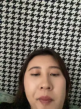 Snapshot of Liliya-77 chatting on 06-16-26, 06:13 Liliya-77 online show from 06-16-26, 06:13