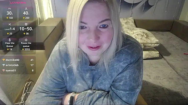 Snapshot of LILIcool chatting on 12-03-24, 01:58 LILIcool online show from 12-03-24, 01:58