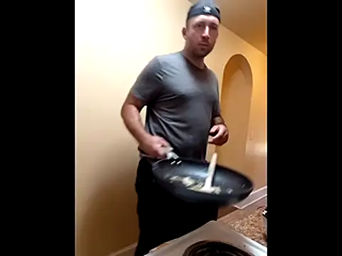 Snapshot of Lexxstacy chatting on 11-18-25, 06:44 Lexxstacy online show from 11-18-25, 06:44