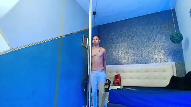 Erick Zhimerman online show from 10-04-25, 02:46