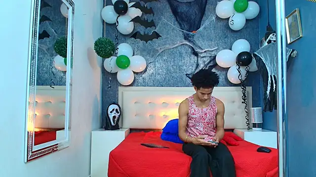 Erick Zhimerman online show from 10-26-25, 03:51