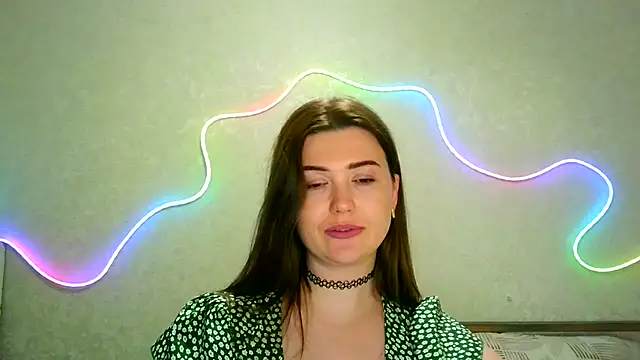 Snapshot of SeductiveTati chatting on 07-14-26, 10:05 SeductiveTati online show from 07-14-26, 10:05