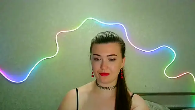 Snapshot of SeductiveTati chatting on 07-15-26, 11:23 SeductiveTati online show from 07-15-26, 11:23
