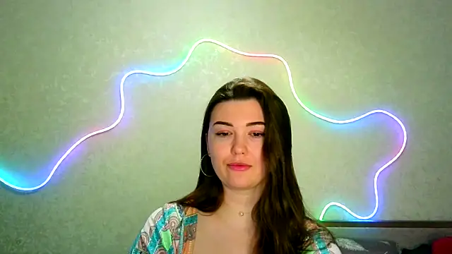 Snapshot of SeductiveTati chatting on 03-16-26, 04:32 SeductiveTati online show from 03-16-26, 04:32
