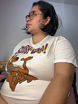 Snapshot of CinnamonCookiez chatting on 10-19-25, 03:53 CinnamonCookiez online show from 10-19-25, 03:53