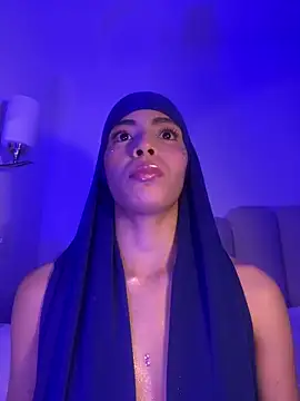 Snapshot of jhalila chatting on 01-17-26, 01:31 jhalila online show from 01-17-26, 01:31