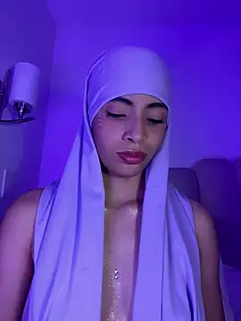 Snapshot of jhalila chatting on 01-18-26, 02:26 jhalila online show from 01-18-26, 02:26