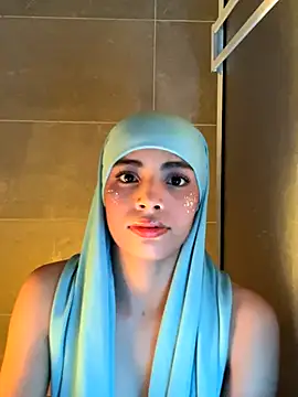 Snapshot of jhalila chatting on 10-02-25, 01:42 jhalila online show from 10-02-25, 01:42