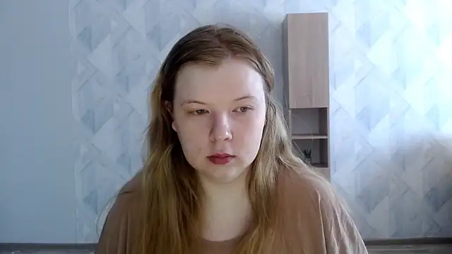 Snapshot of Melina_Hot9 chatting on 03-26-26, 08:01 Melina Hot9 online show from 03-26-26, 08:01