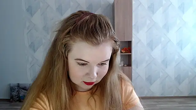 Snapshot of Melina_Hot9 chatting on 10-27-25, 09:43 Melina Hot9 online show from 10-27-25, 09:43