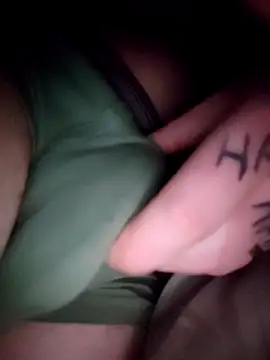 Snapshot of B1GBoyUk chatting on 02-10-26, 12:53 B1GBoyUk online show from 02-10-26, 12:53