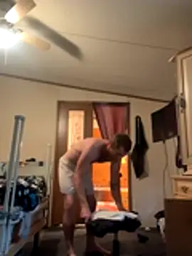 dcockell online show from 10-25-25, 09:48