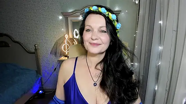 WitchBlueRose online show from 03-08-25, 02:08