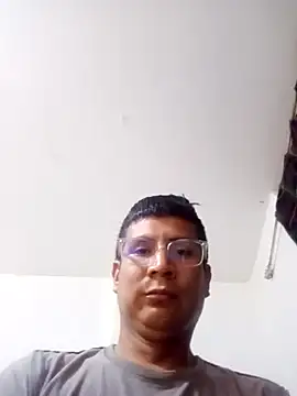 PequeArely online show from 12-30-24, 06:09