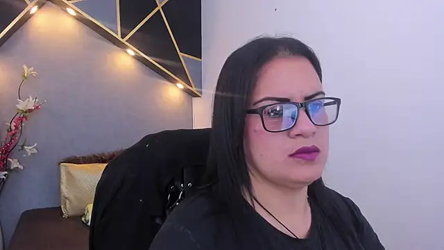 Snapshot of brigittemiller chatting on 02-18-26, 01:36 brigittemiller online show from 02-18-26, 01:36