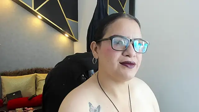 Snapshot of brigittemiller chatting on 02-16-26, 01:48 brigittemiller online show from 02-16-26, 01:48