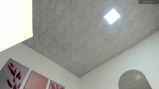 zoe rivers online show from 04-02-26, 06:14