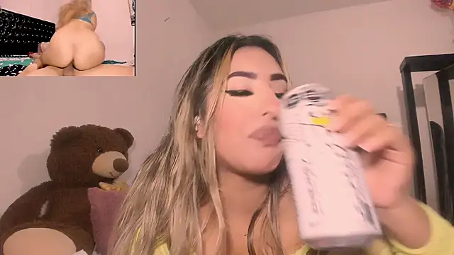 sexylatin  online show from 03-10-26, 03:32