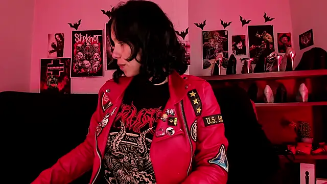 lilith-deveraux online show from 07-11-26, 03:18