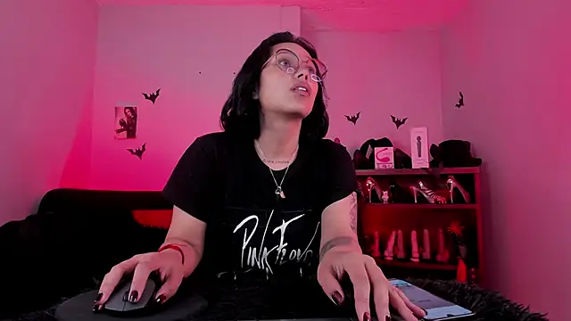 lilith-deveraux online show from 11-27-25, 01:11