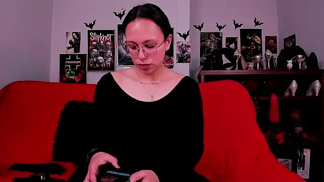 lilith-deveraux online show from 06-16-26, 01:55