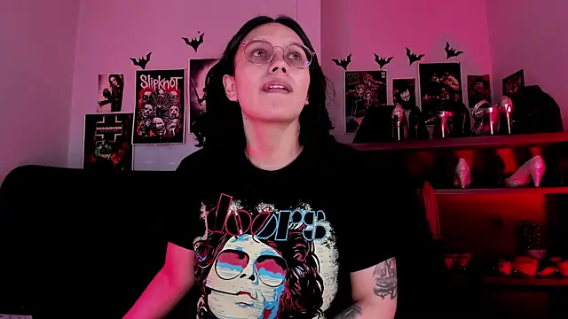 lilith-deveraux online show from 07-15-26, 04:58