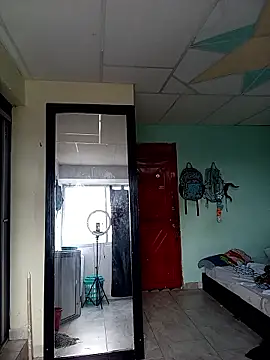 Snapshot of Karii-R chatting on 01-18-26, 04:10 Karii-R online show from 01-18-26, 04:10