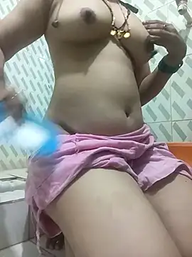 Snapshot of gunjan22 chatting on 10-10-25, 12:06 gunjan22 online show from 10-10-25, 12:06