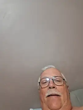 NawtyB1965 online show from 04-13-26, 03:54