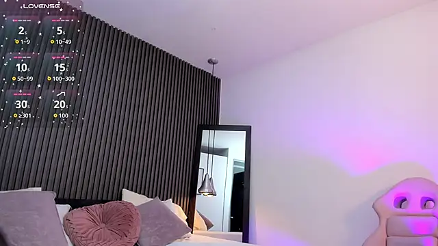 Axel brunette1 online show from 10-30-25, 03:16