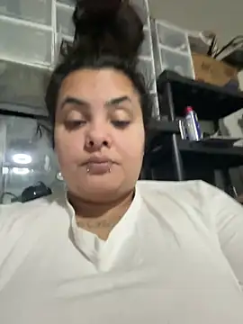 DatBishYouMiss online show from 01-14-25, 06:07