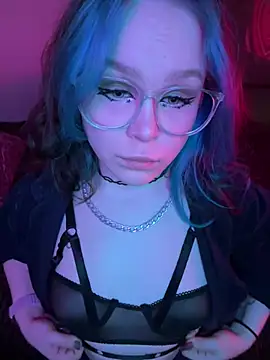 MaddisonHaas online show from 03-17-25, 02:30