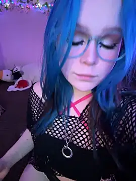 MaddisonHaas online show from 09-15-25, 01:28