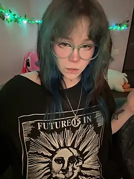 Snapshot of MaddisonHaas chatting on 06-18-26, 03:06 MaddisonHaas online show from 06-18-26, 03:06