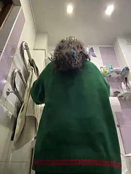 MaddisonHaas online show from 02-02-26, 01:21