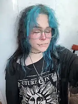 Snapshot of MaddisonHaas chatting on 06-07-26, 03:17 MaddisonHaas online show from 06-07-26, 03:17