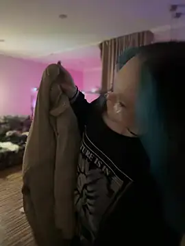 MaddisonHaas online show from 03-18-25, 10:48