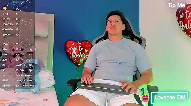 victor vixen online show from 02-17-25, 06:28