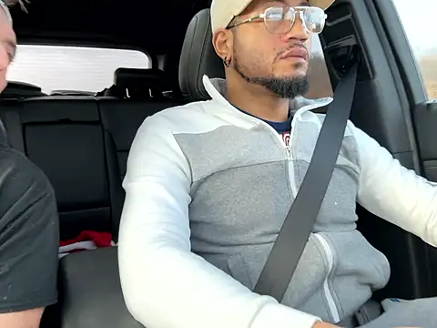 KySir1990 online show from 12-05-25, 02:04