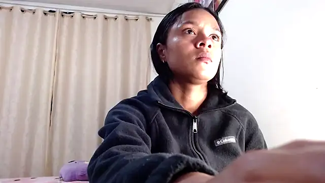 Snapshot of Samary_thomas chatting on 02-26-25, 01:14 Samary thomas online show from 02-26-25, 01:14
