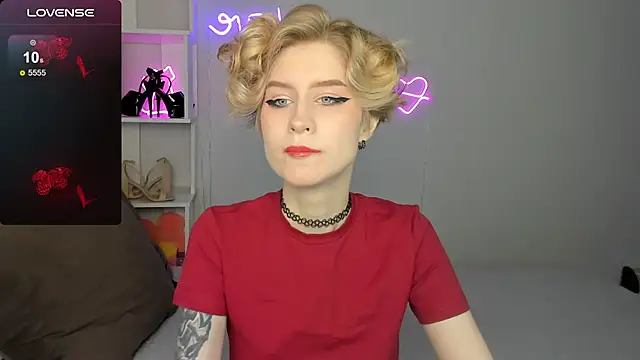 Snapshot of Angel_Jules chatting on 10-05-25, 12:23 Angel Jules online show from 10-05-25, 12:23