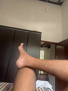 Dreamistofly online show from 04-02-26, 05:14