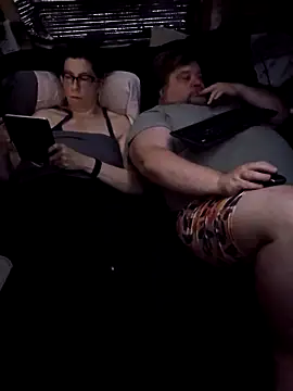 alienbunny online show from 01-19-25, 05:05