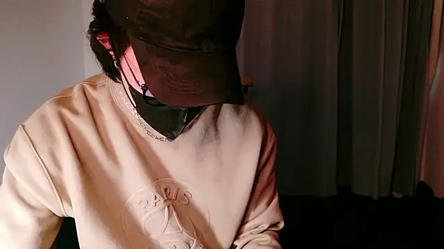 Snapshot of xxx_men chatting on 01-27-25, 07:14 xxx men online show from 01-27-25, 07:14