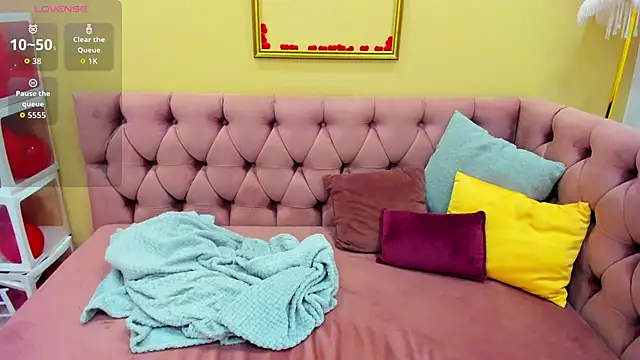 KetrinWhite online show from 02-28-26, 01:27