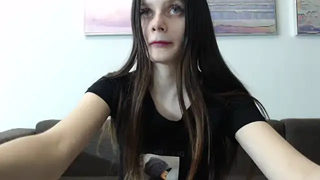Effi 18 online show from 01-21-25, 08:32